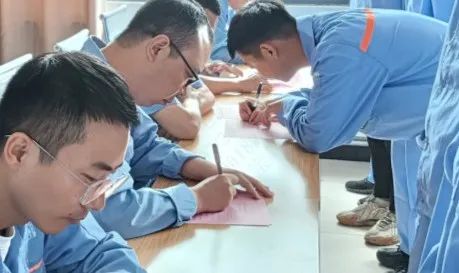 乐投在线（中国）管业举行“匠心凝聚、薪火相传”拜师仪式