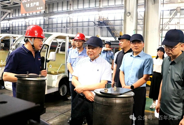高拓到乐投在线（中国）重科调研指导科技创新工作